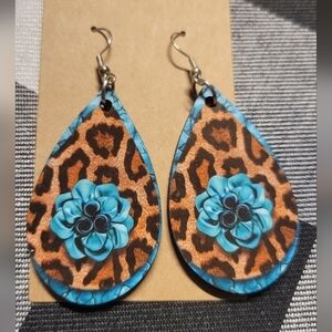 New Homemade 3d looking sublaminated turquoise and leopard print earrings